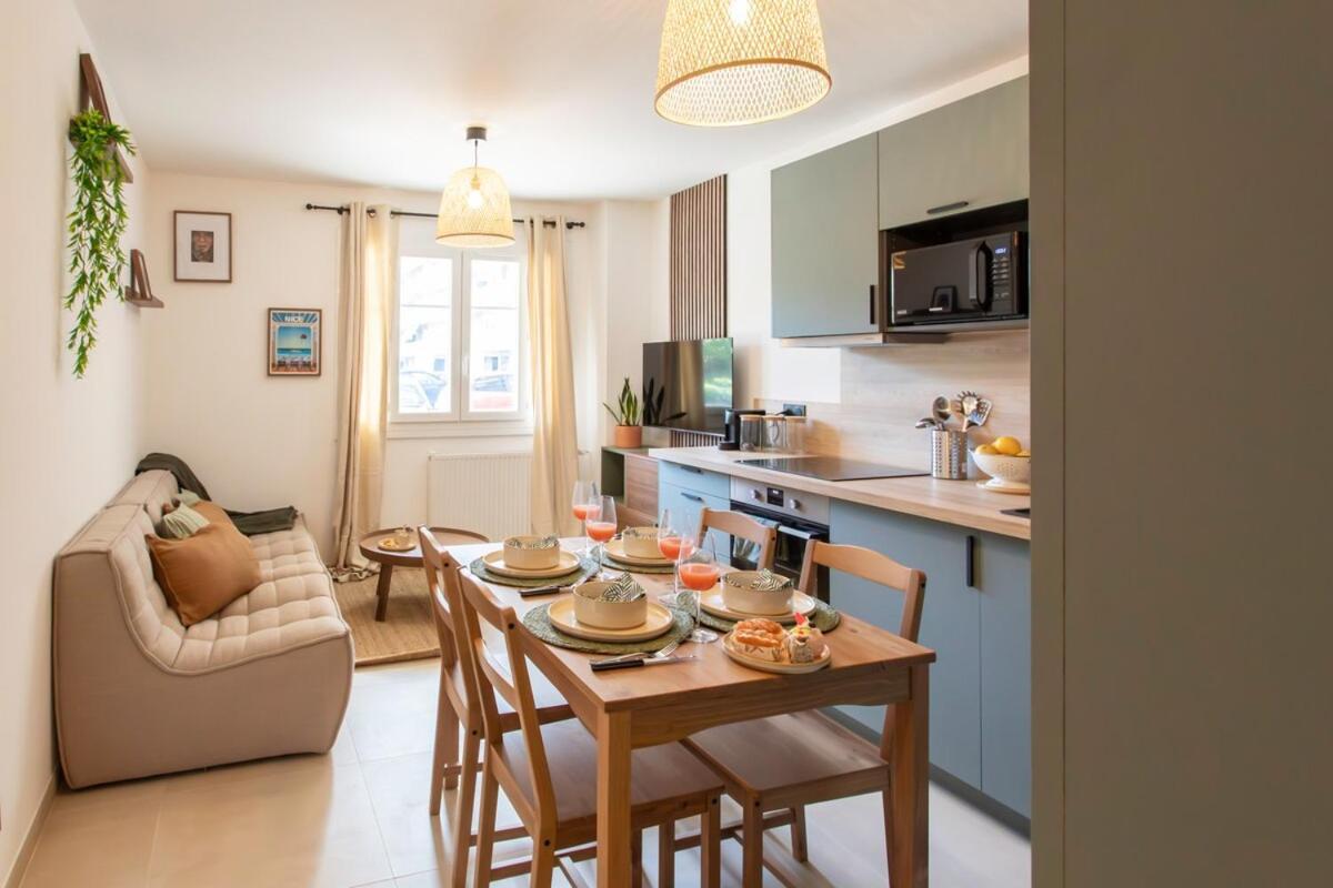 #41 Flat For 6, 3 Bdrs Parking Wifi 5mins Walk Tram T1