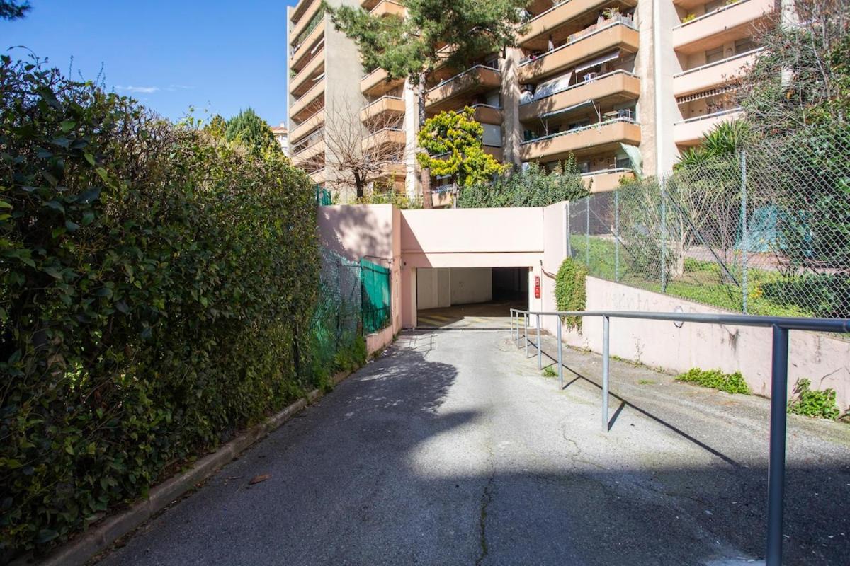 #41 Flat For 6, 3 Bdrs Parking Wifi 5mins Walk Tram T1 Nizza